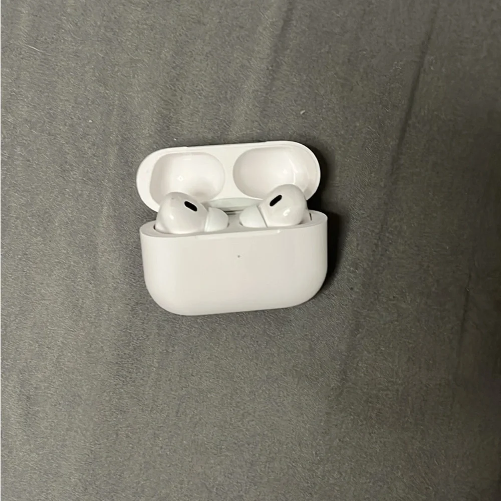 Wireless Earbuds with Charging Case - White